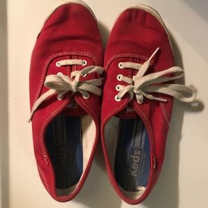 Red Keds ❤️